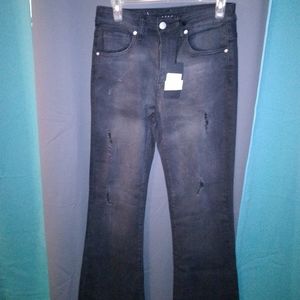 Risen black distressed jeans.  Size 7.  NWT.